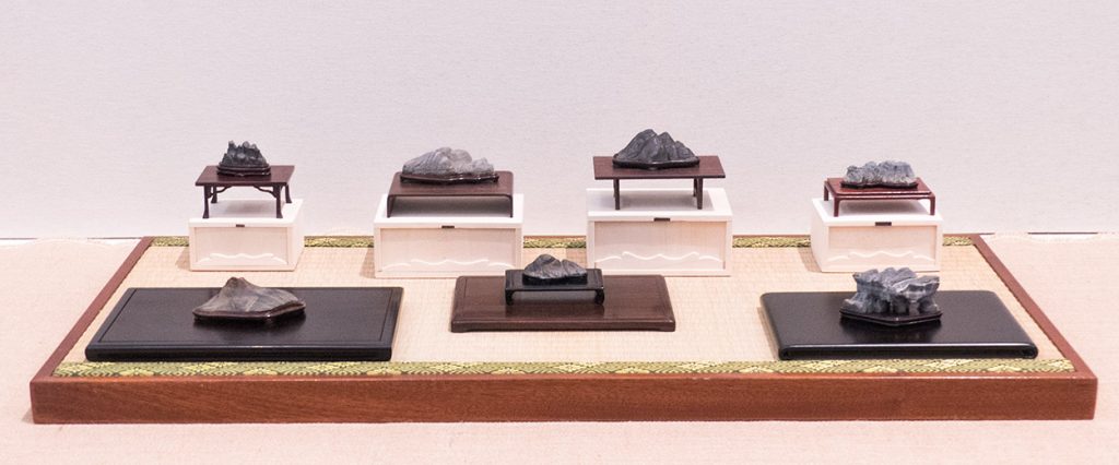 Colección de piedras suiseki